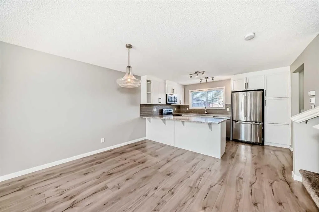 393 Legacy Boulevard SE, Calgary — photo 5 of 38