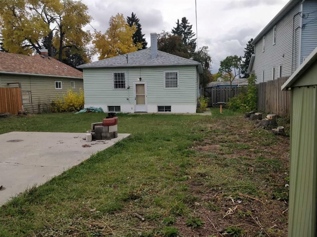 728 20 Avenue NW, Calgary — photo 5 of 16