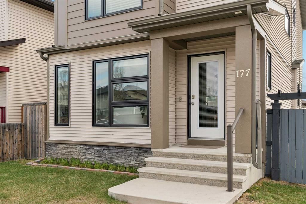 177 Walden Manor SE, Calgary — photo 3 of 48