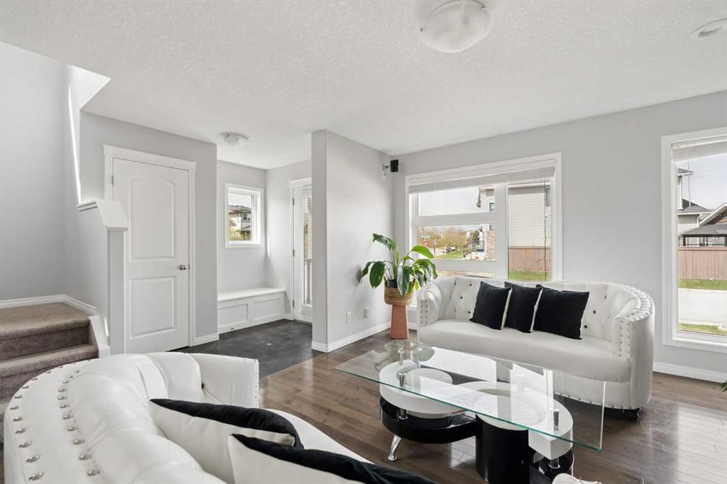 177 Walden Manor SE, Calgary — photo 4 of 48