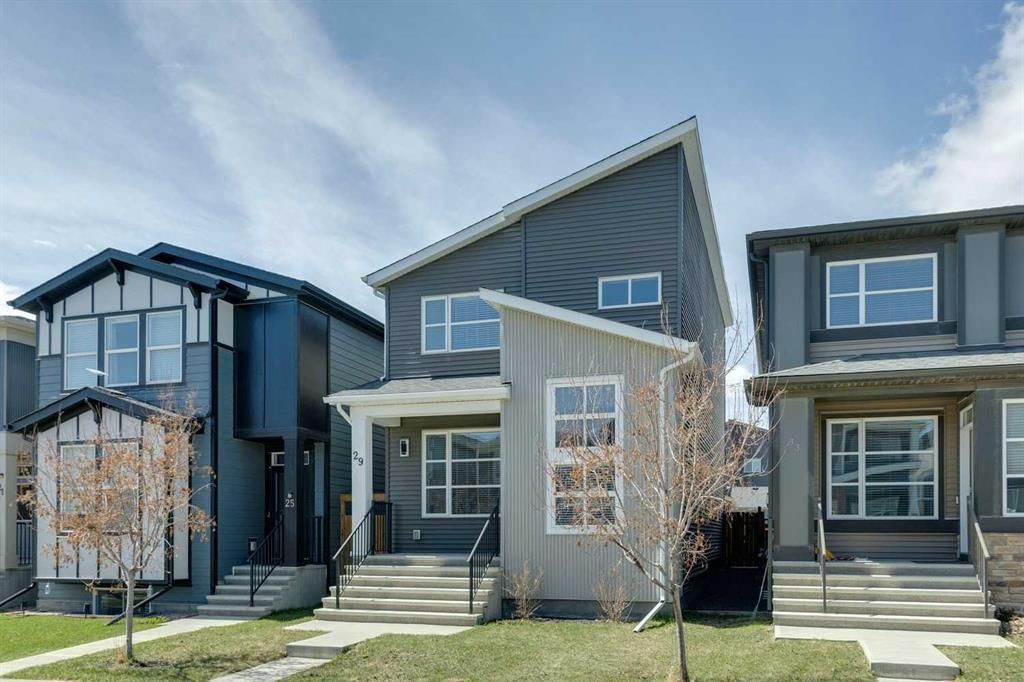 29 Howse Row NE, Calgary — photo 3 of 42