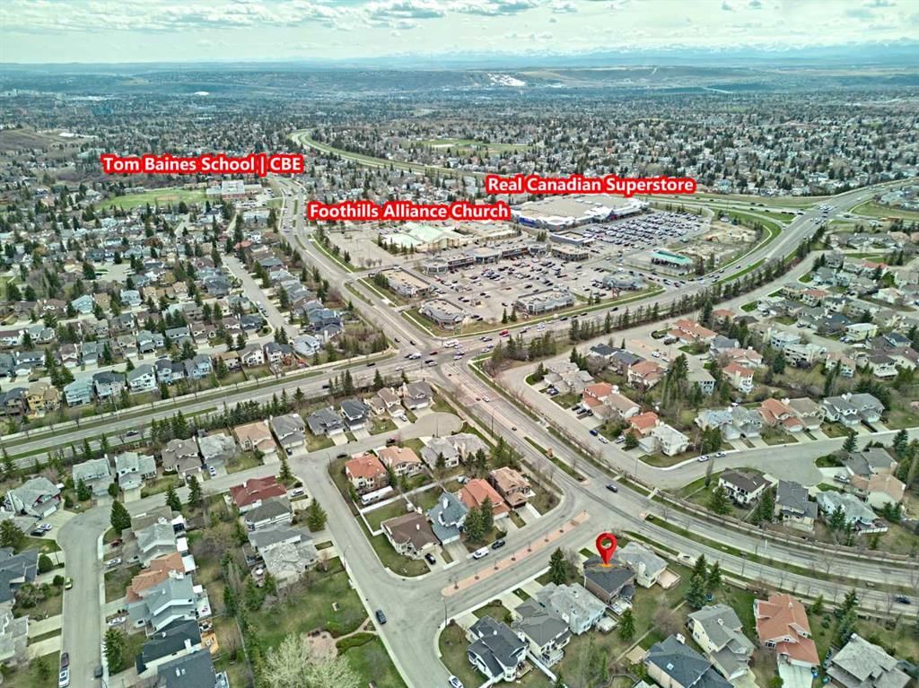 243 Hampshire Close NW, Calgary — photo 2 of 46