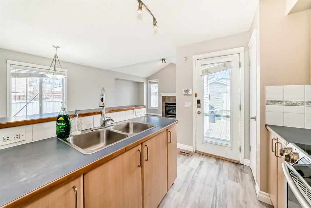 168 Tuscany Springs Way NW, Calgary — photo 5 of 49