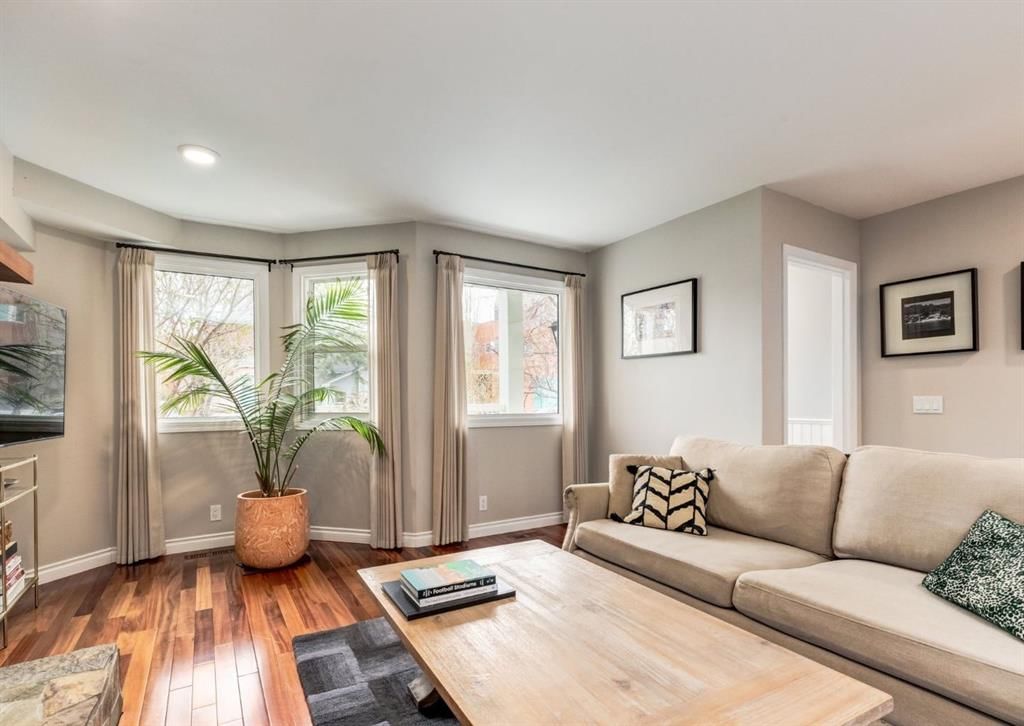 236 2 Avenue NE, Calgary — photo 3 of 46