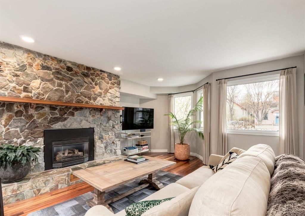 236 2 Avenue NE, Calgary — photo 4 of 46