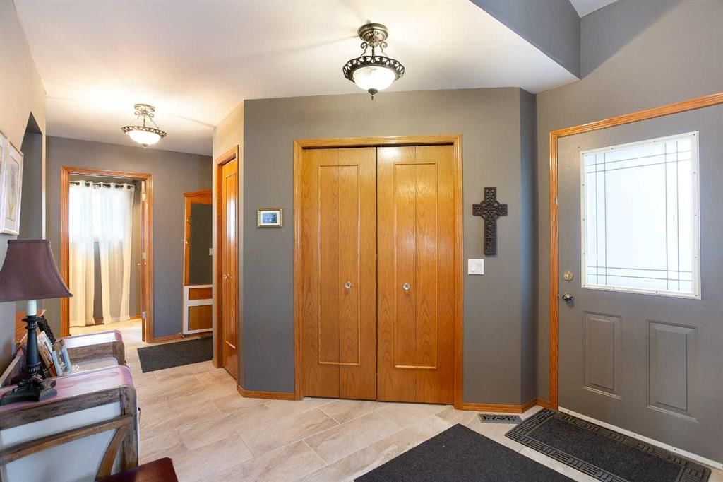 110 Arbour Ridge Heights NW, Calgary — photo 5 of 47