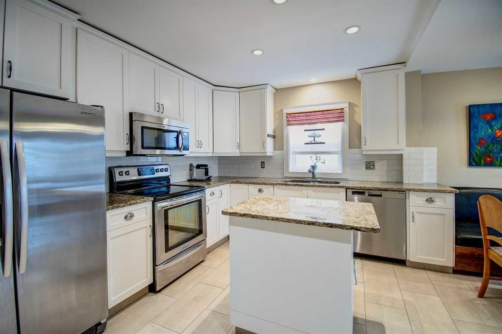 616 9 Avenue NE, Calgary — photo 4 of 50