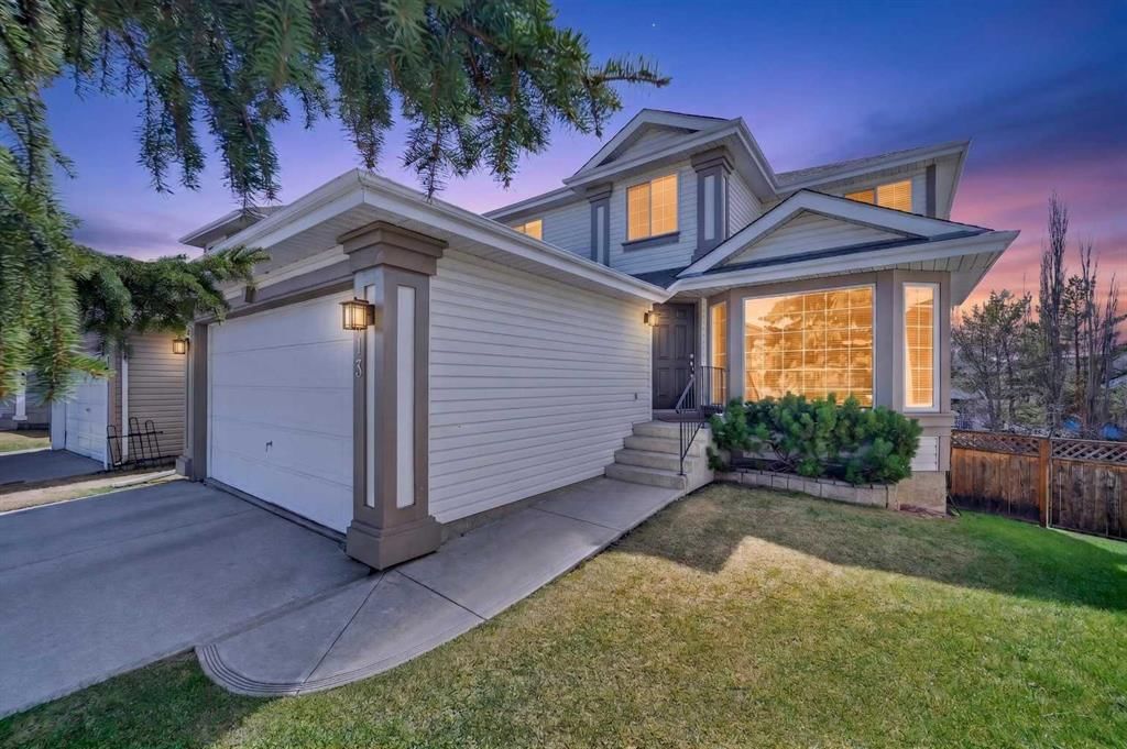 213 Citadel Gardens NW, Calgary — photo 3 of 44