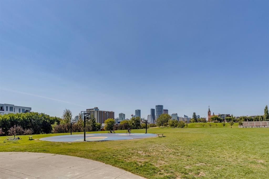 108, 990 Centre Avenue NE, Calgary — photo 4 of 41