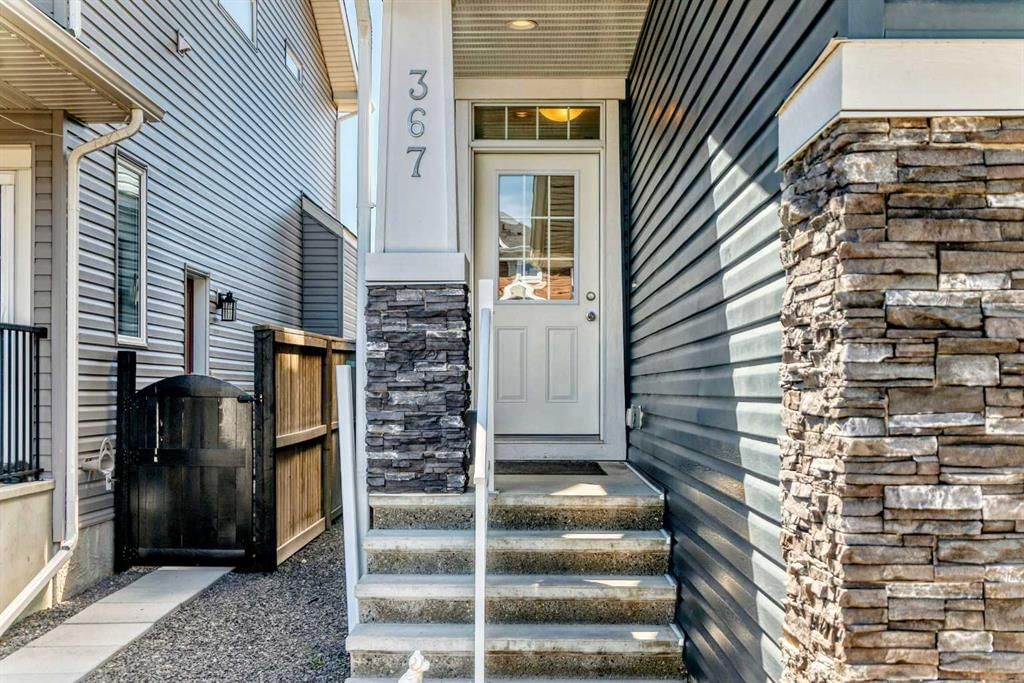 367 Evanspark Gardens NW, Calgary — photo 3 of 48