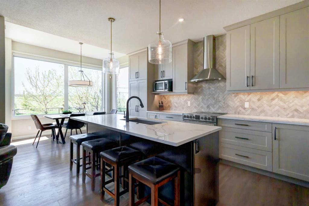 143 Cougarstone Court SW, Calgary — photo 3 of 39