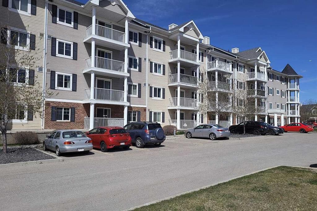3310, 10 Country Village Park NE, Calgary — photo 4 of 50