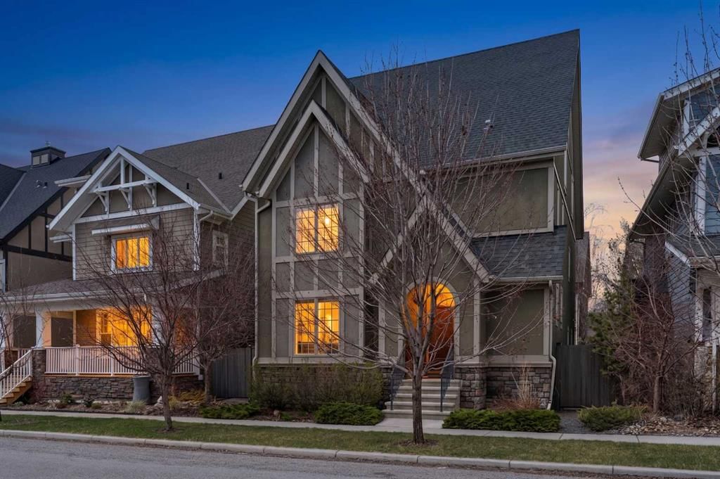 51 Hong Kong Road SW, Calgary — photo 2 of 50