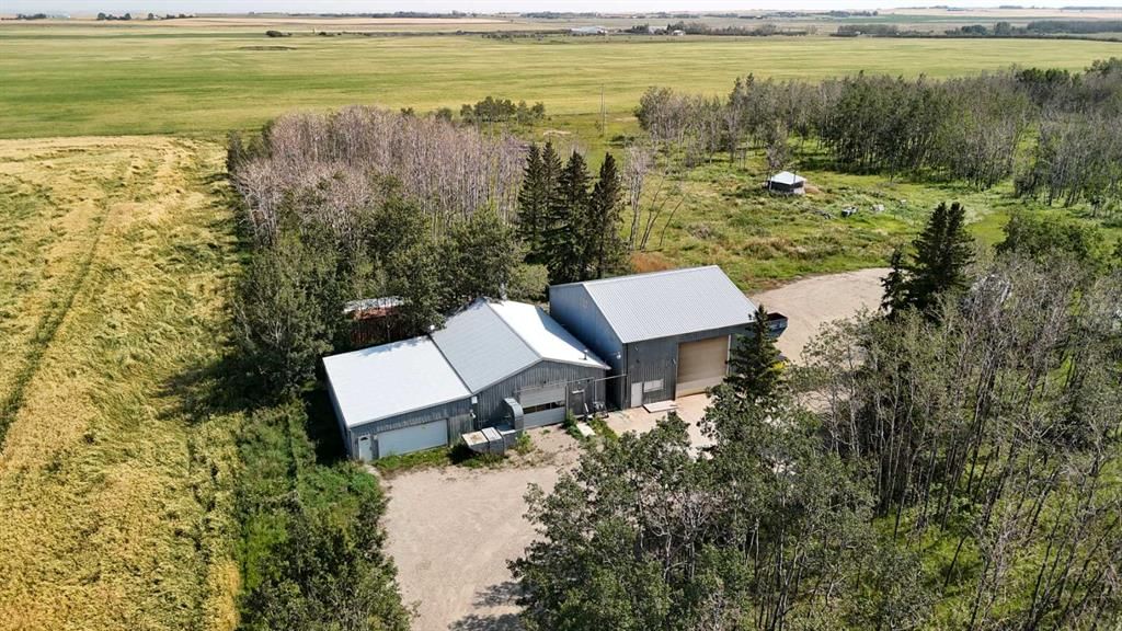 272128 Range Road 291 NE, Airdrie — photo 2 of 50