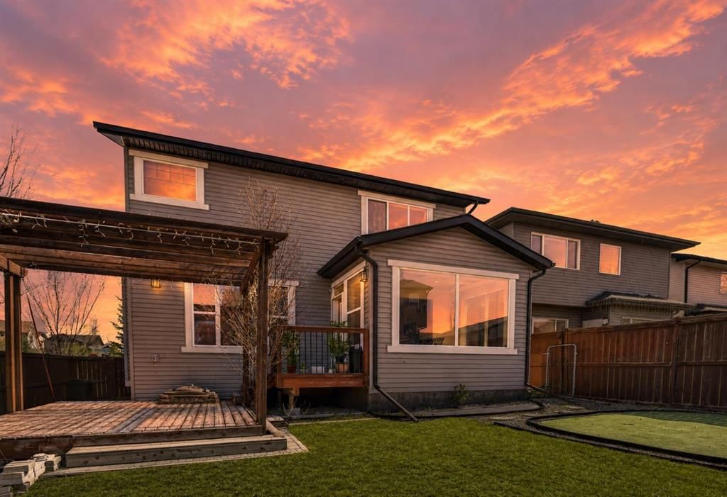 421 Auburn Bay Boulevard SE, Calgary — photo 4 of 49