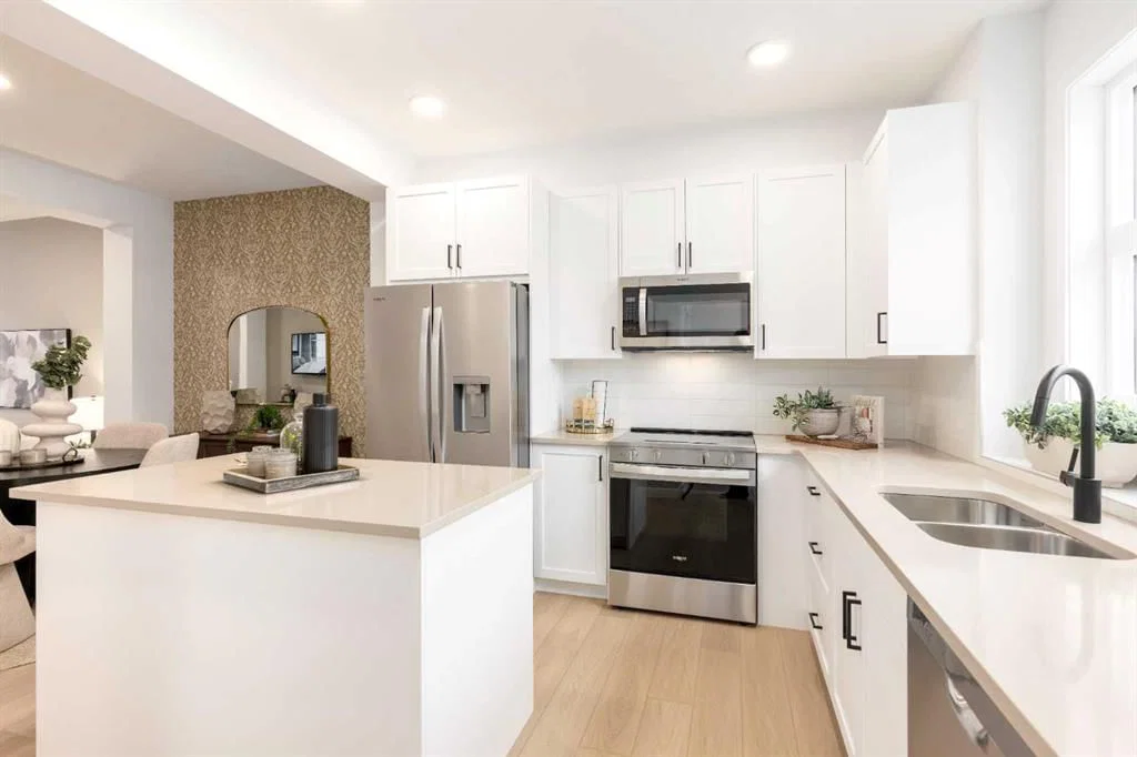 107 Osprey Hill Point SW, Calgary — photo 2 of 19