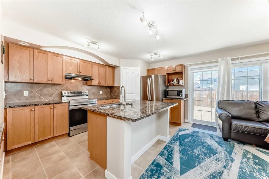 299 Saddlebrook Circle NE, Calgary — photo 4 of 30