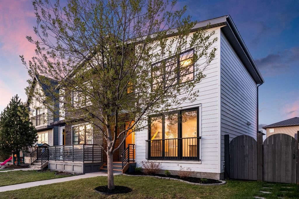 623 Walden Drive SE, Calgary — photo 2 of 50