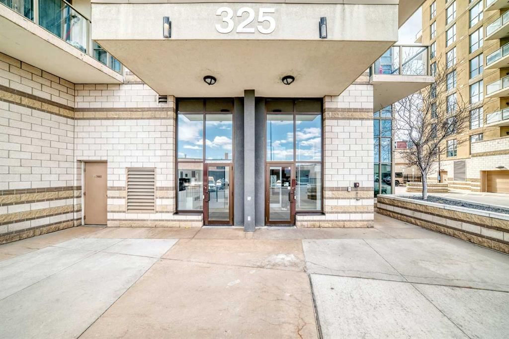 1310, 325 3 Street SE, Calgary — photo 4 of 28