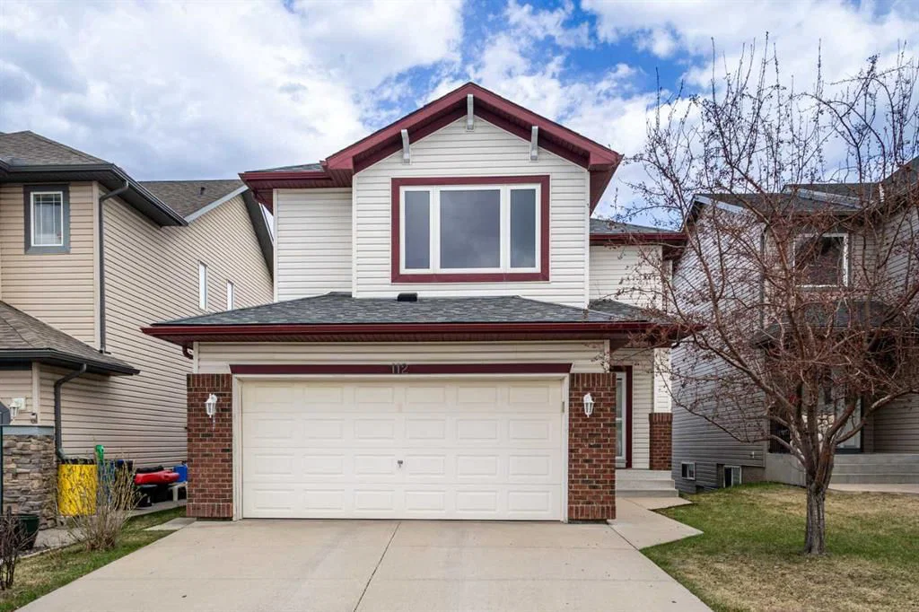 112 Everridge Drive SW, Calgary — main listing photo