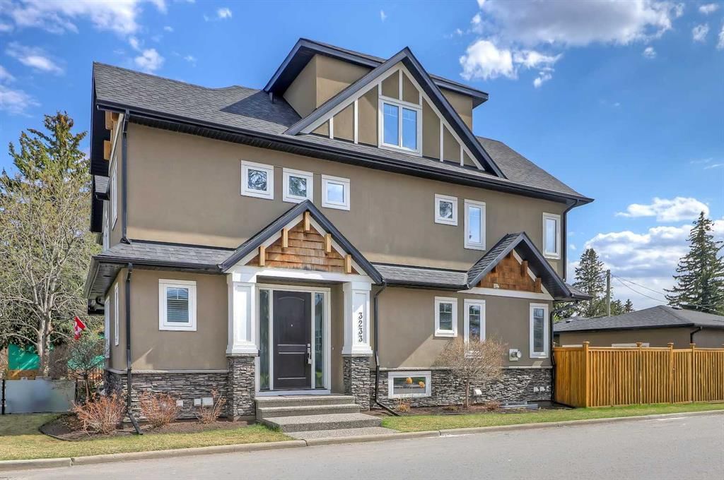 3233 Cochrane Road NW, Calgary — photo 2 of 50