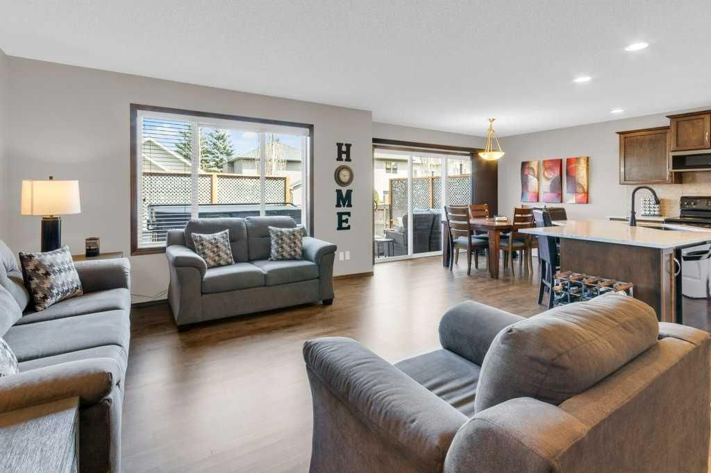31 Auburn Bay Place SE, Calgary — photo 5 of 35