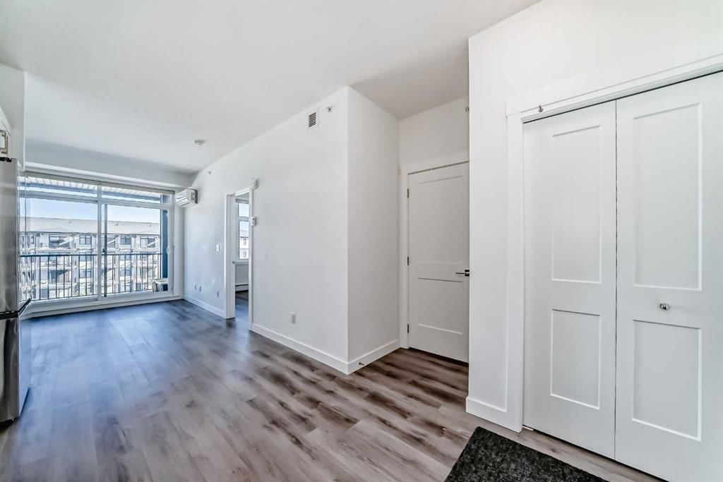 407, 20 Sage Hill Walk NW, Calgary — photo 5 of 46
