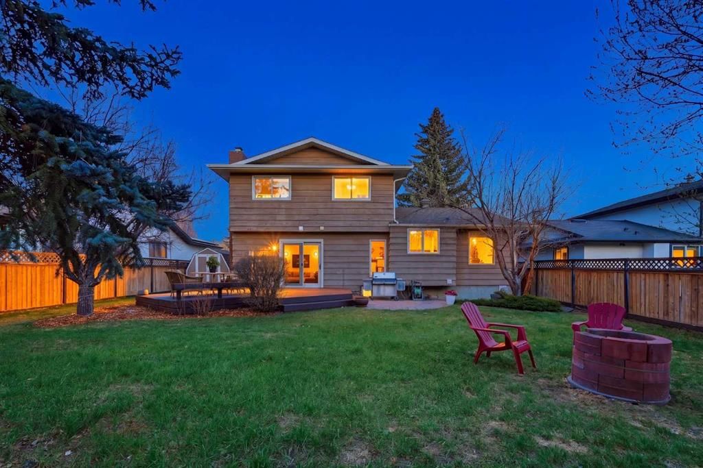 5893 Dalcastle Drive NW, Calgary — photo 4 of 50