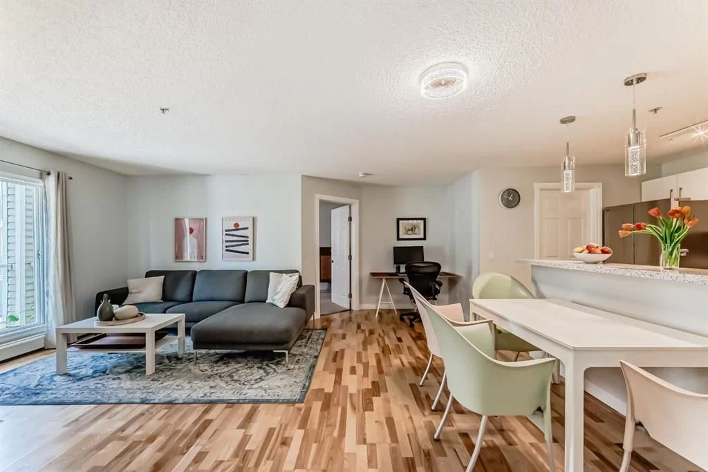 212, 290 Shawville Way SE, Calgary — photo 2 of 39