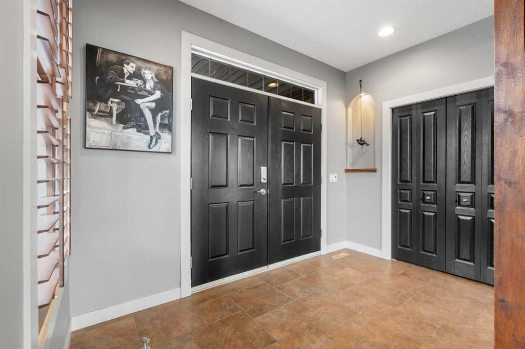 88 Crestridge Way SW, Calgary — photo 2 of 49