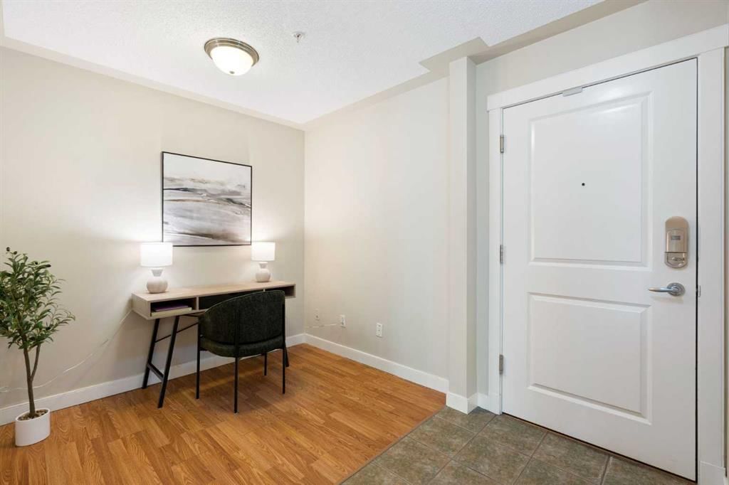 116, 2233 34 Avenue SW, Calgary — photo 5 of 37