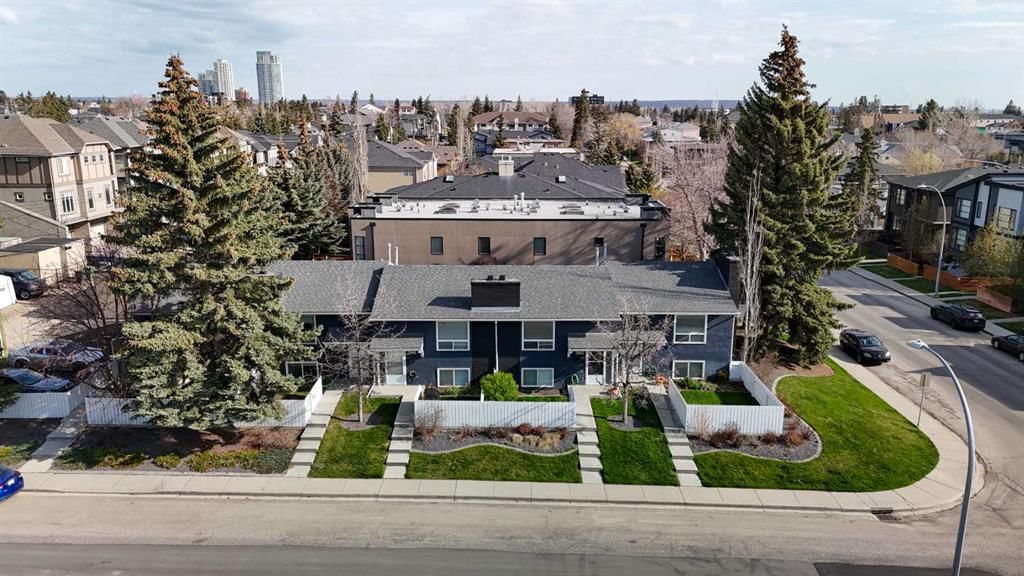 3004 25 Avenue SW, Calgary — main listing photo