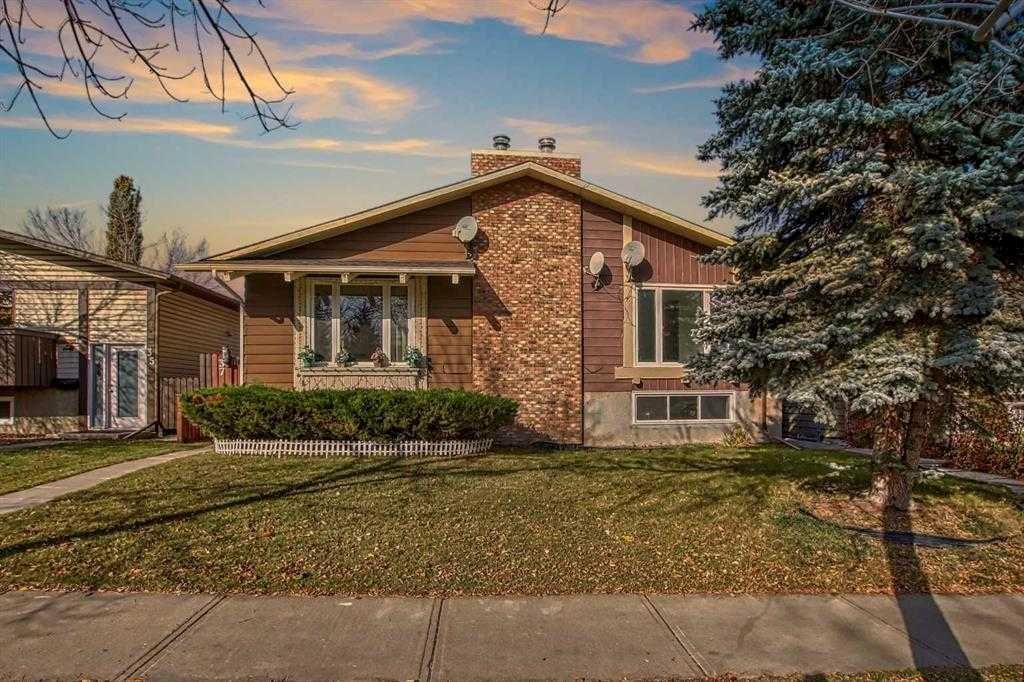 39 Bermuda Drive, Calgary — main listing photo