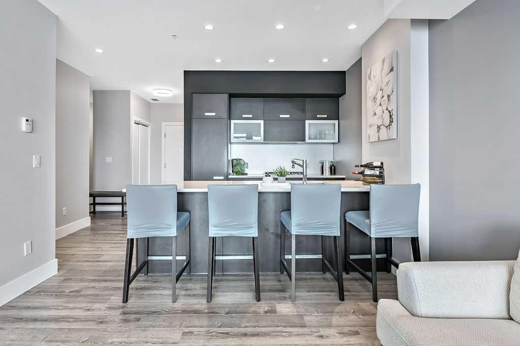 403, 2505 17 Avenue SW, Calgary — main listing photo