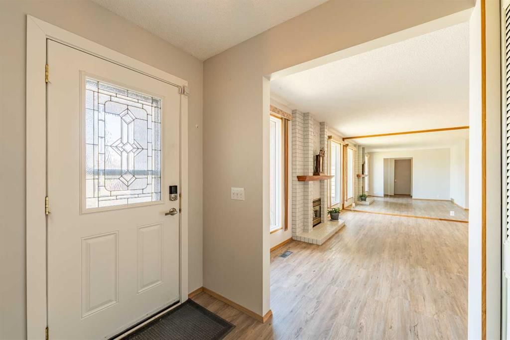 3320 Temple Road NE, Calgary — photo 2 of 50