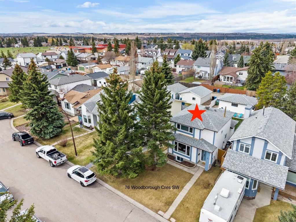 76 Woodborough Crescent SW, Calgary — photo 2 of 42
