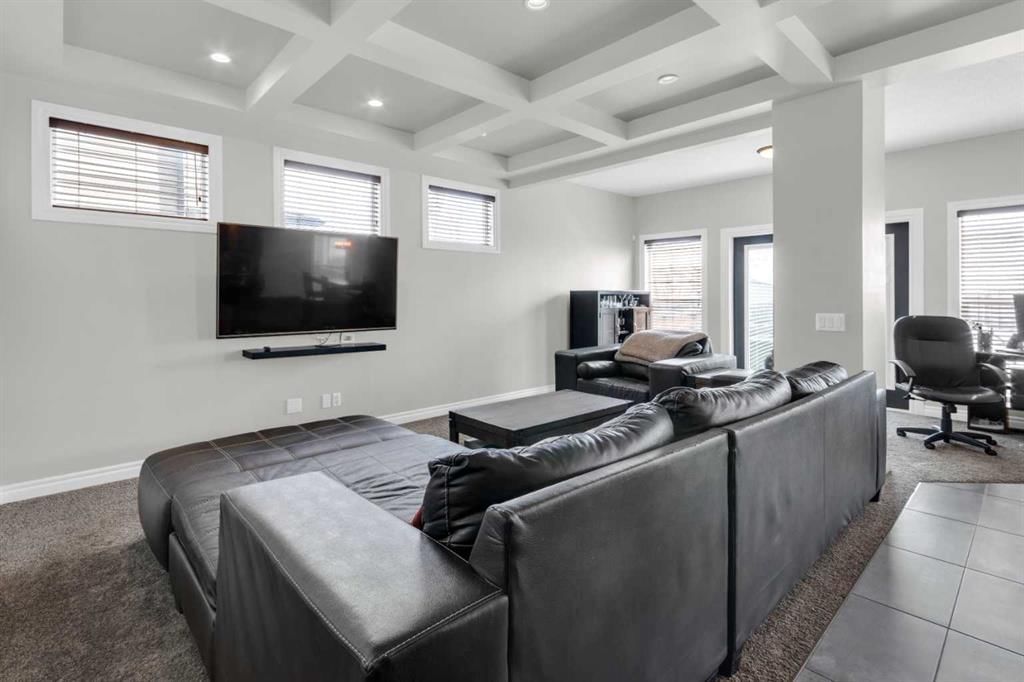 180 Kincora Drive NW, Calgary — photo 4 of 44