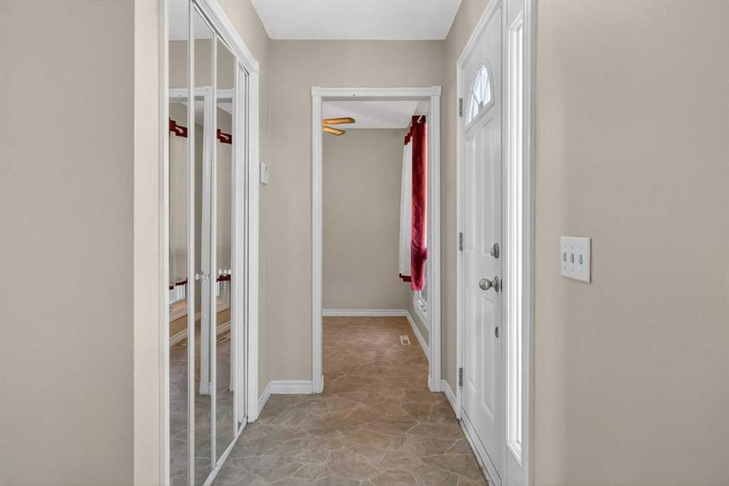 46, 6440 4 Street NW, Calgary — photo 3 of 30