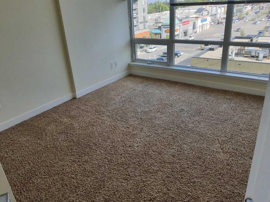 404, 3820 Brentwood Road NW, Calgary — photo 5 of 9
