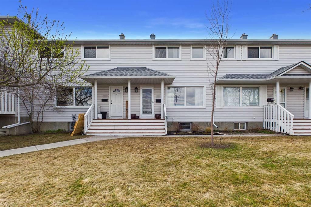 584 Killarney Glen Court SW, Calgary — main listing photo