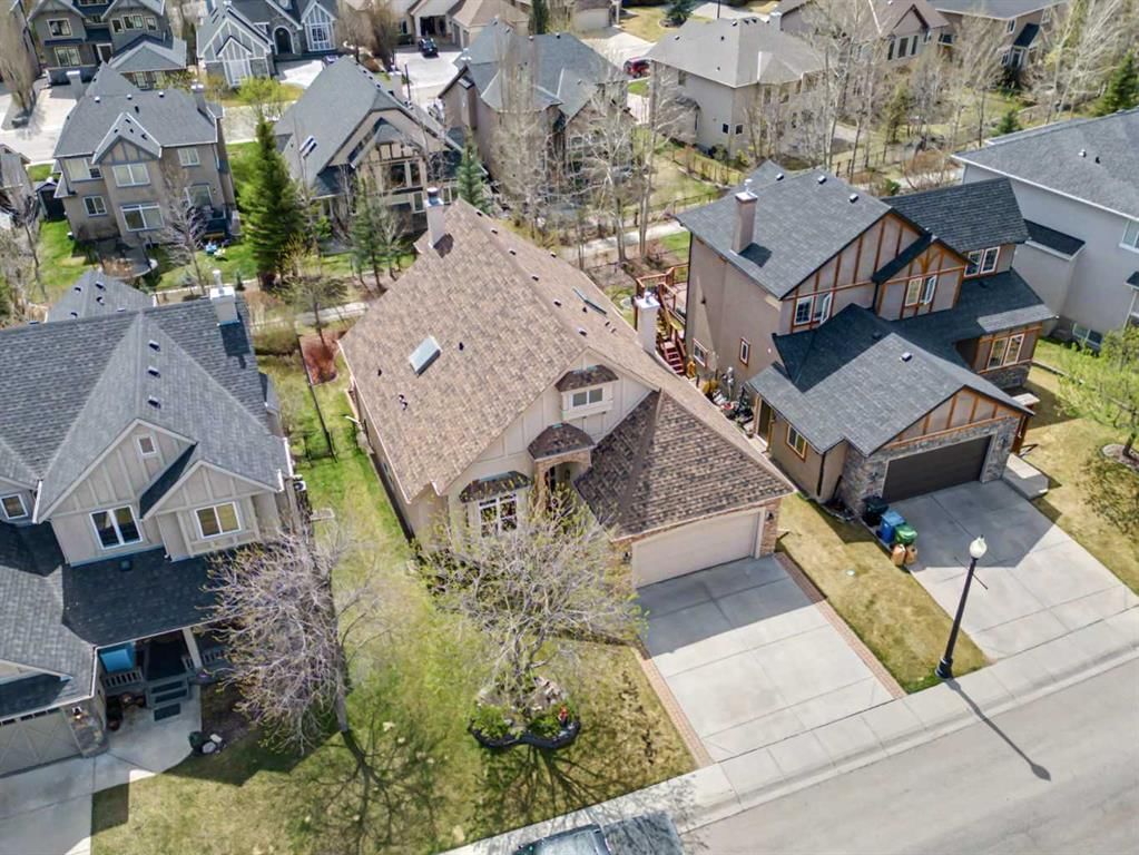 183 Discovery Ridge Way SW, Calgary — photo 2 of 40