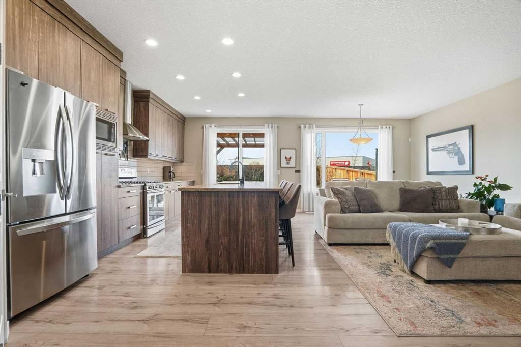 296 Walden Parade SE, Calgary — photo 2 of 50