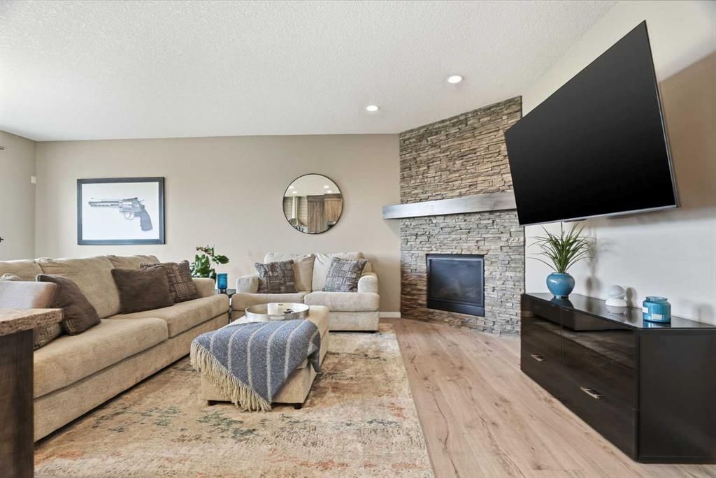 296 Walden Parade SE, Calgary — photo 4 of 50