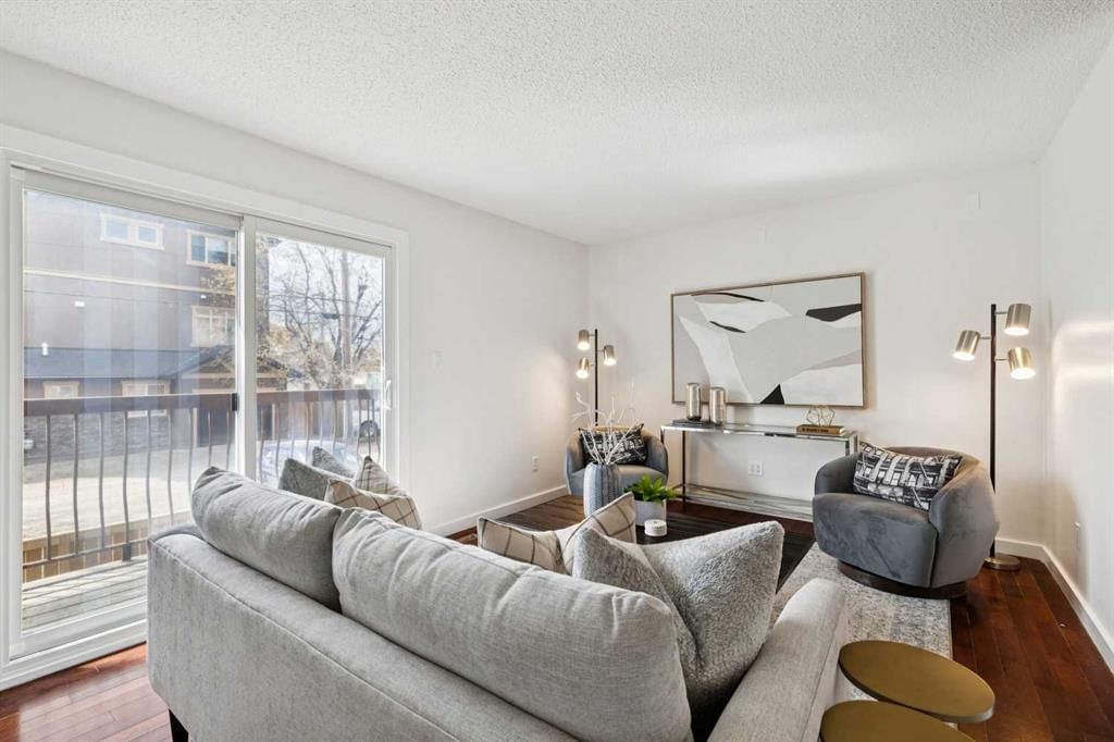 3, 1939 33 Street SW, Calgary — photo 3 of 40
