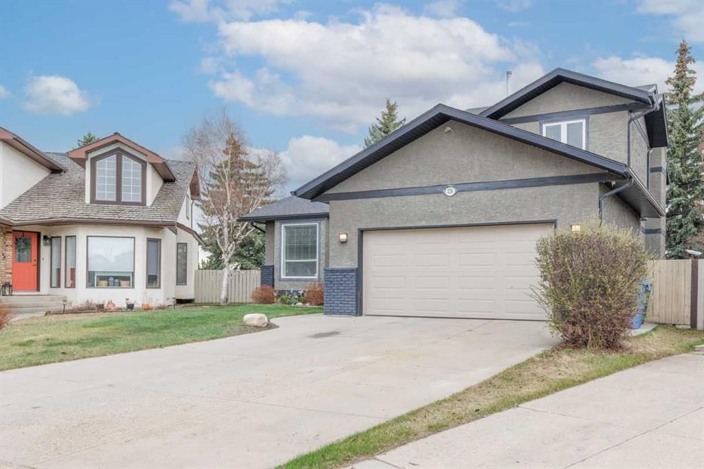 228 Wood Valley Bay SW, Calgary — photo 3 of 43