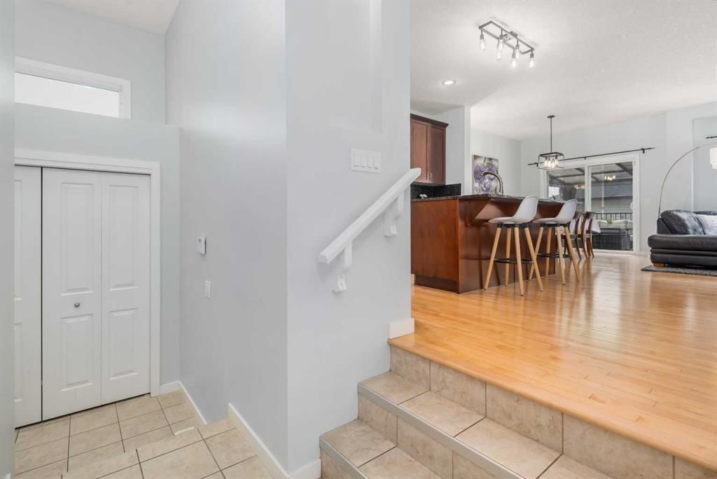 318 Kincora Glen Rise NW, Calgary — photo 3 of 38