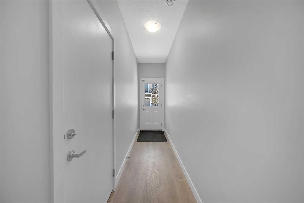 1132 Sage Hill Grove NW, Calgary — photo 3 of 48