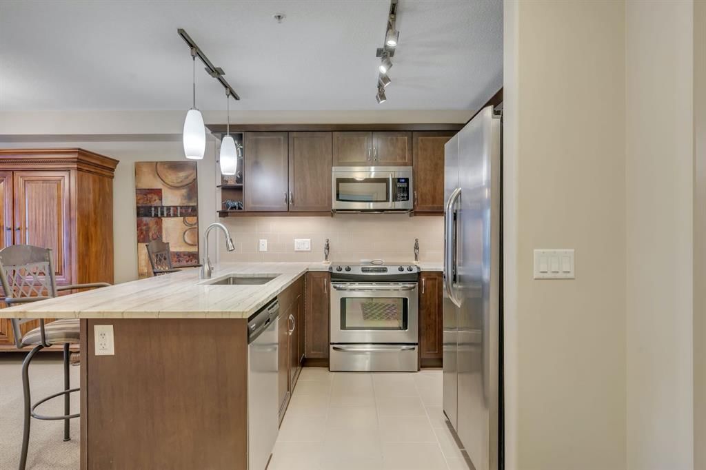 3213, 310 Mckenzie Towne Gate SE, Calgary — photo 3 of 30