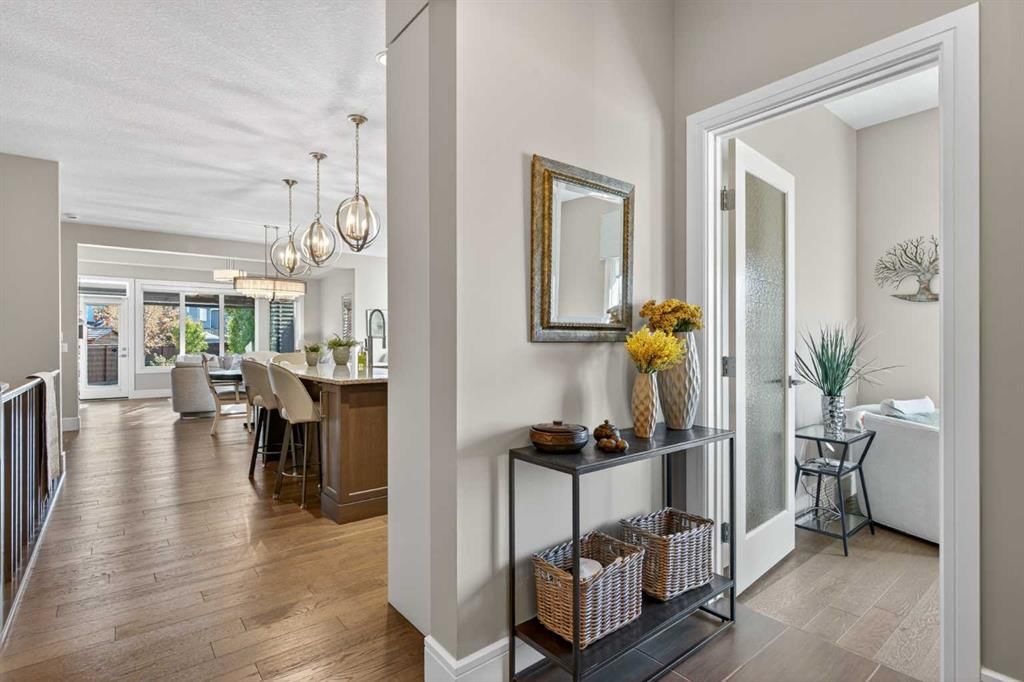56 Cranbrook Landing SE, Calgary — photo 3 of 50