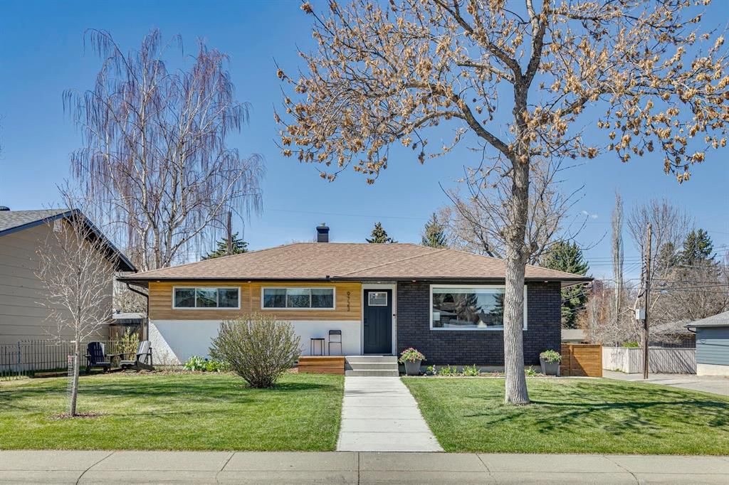 9723 3 Street SE, Calgary — photo 2 of 50